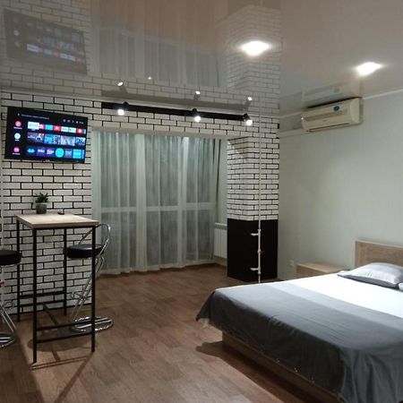 35 Проспект Миру Apartment Krivoi Rog Exterior foto